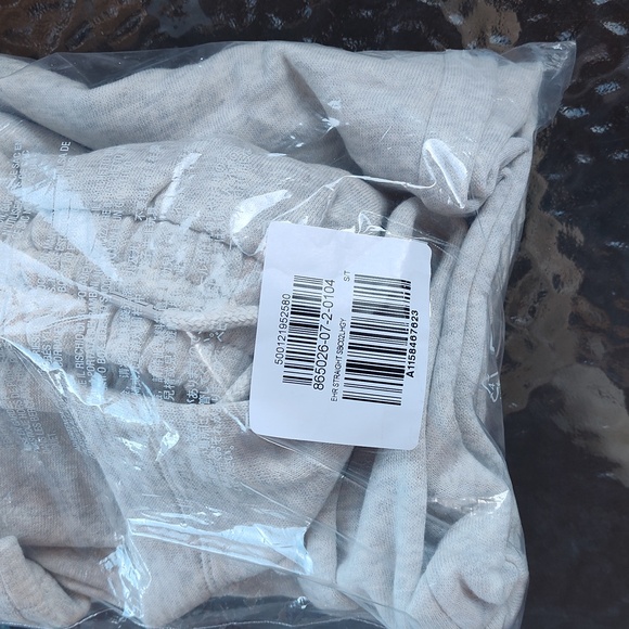 Extra High-Waisted SoComfy Wide-Leg Sweatpants Old Navy - Picture 9 of 9